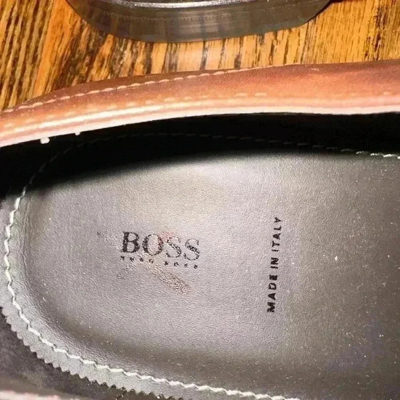 Hugo Boss Italian leather Derbys - Picture 3 of 4